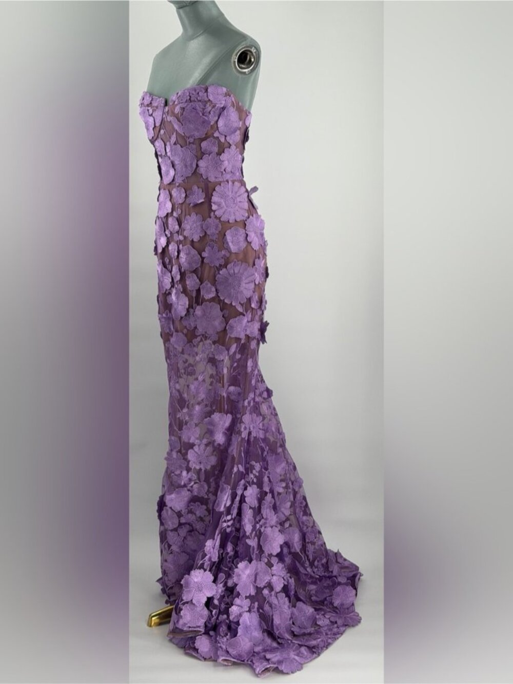 🆕 BRONX & BANCO 🧿 NWOT Jasmine Floral Embroidered Gown, Lilac - Sz M US 6 - Picture 9 of 14